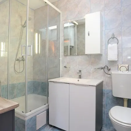 Apartamento Family-friendly With Swimming Pool - 21026 *