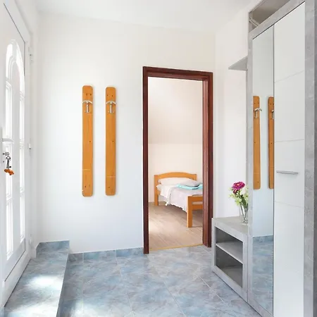 Family Friendly With A Swimming Pool - 21026 Apartamento *