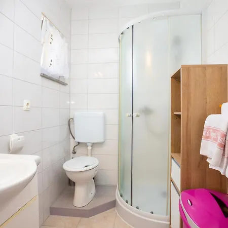 Apartamento Family-friendly With Swimming Pool - 21026 Split