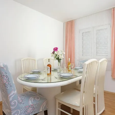 Family-friendly With Swimming Pool - 21026 Apartamento *