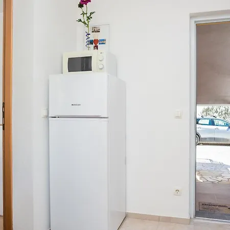Family-friendly With Swimming Pool - 21026 Apartamento Split