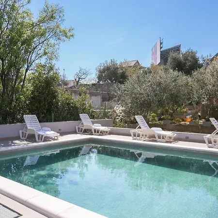 Family-friendly With Swimming Pool - 21026 Apartamento *